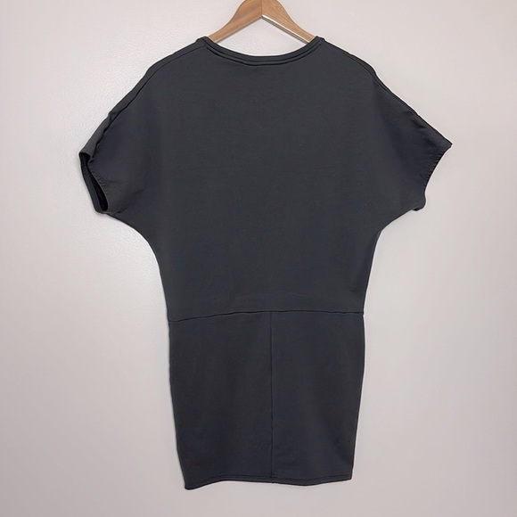 Athleta Pronto Dress Pleated Soft French Terry UPF 50 Short Sleeve Olive Sz S - Picture 9 of 15